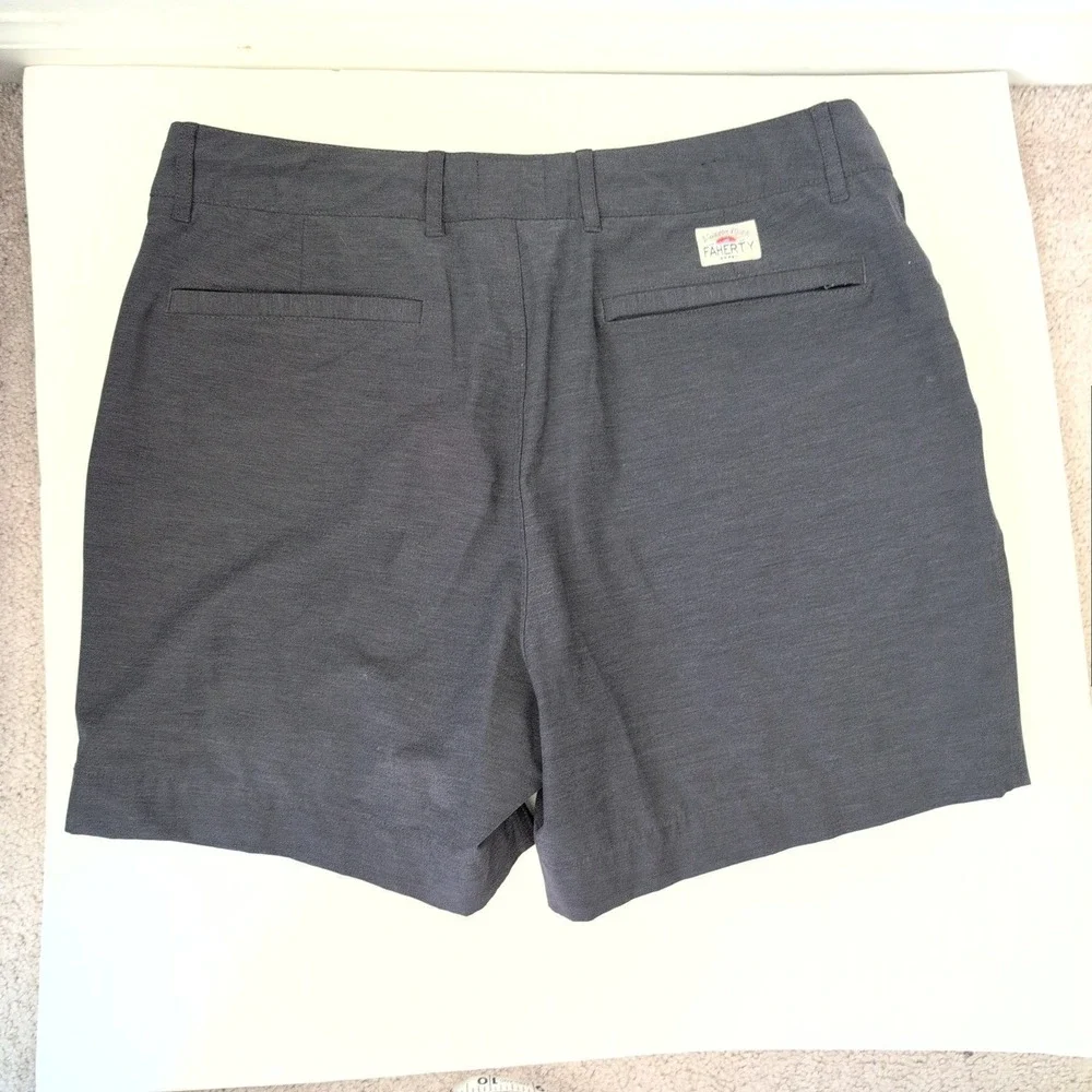 Faherty All Day Shorts Mens 33 Charcoal Gray Heather Hybrid MBC0103 5